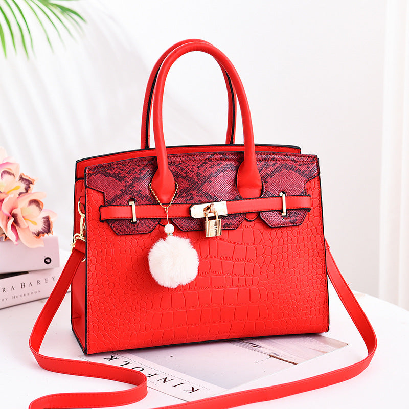 Bag female 2021 new autumn and winter Korean fashion handbag shoulder cross handbag handbags a generation