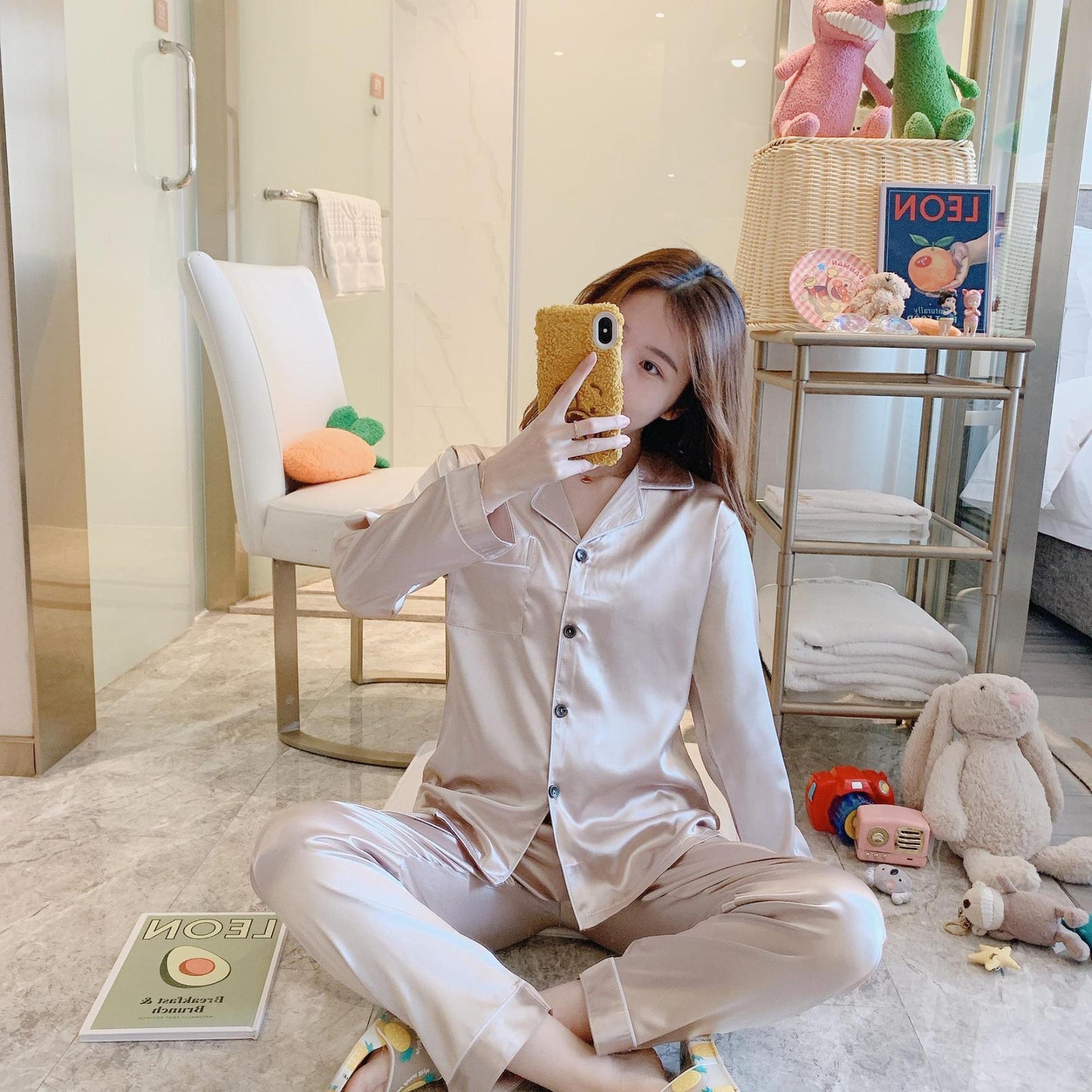 Cross-border explosion silk pajamas female spring autumn simulation silk long sleeve two-piece suit large size home service manufacturers wholesale