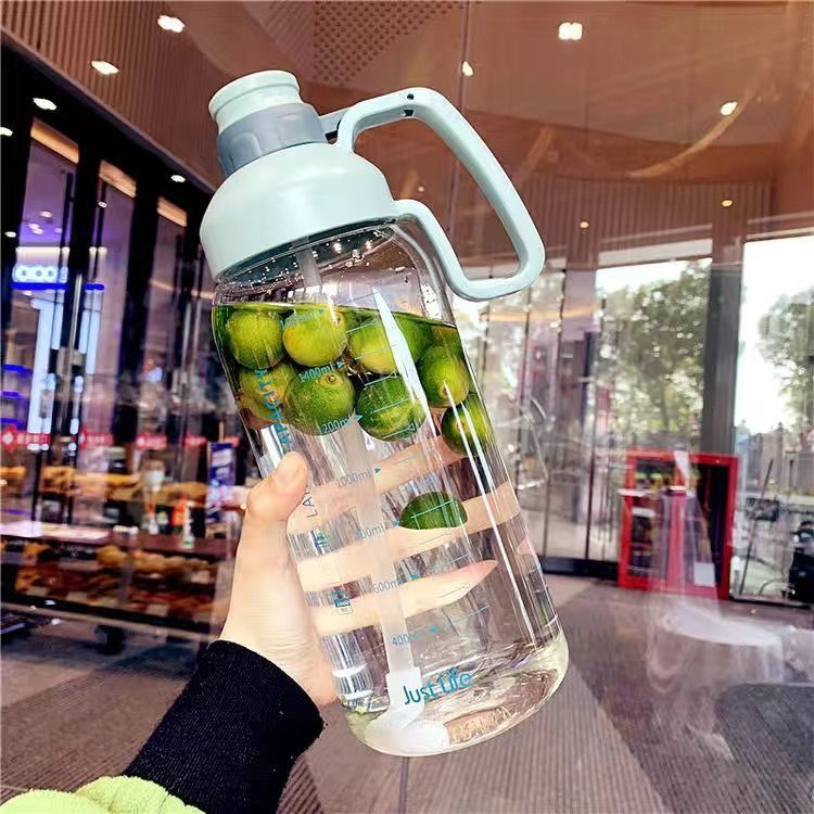 Ultra-large capacity portable sportswater cup transparent self-contained straw scale student hand bakingt life carrying cup