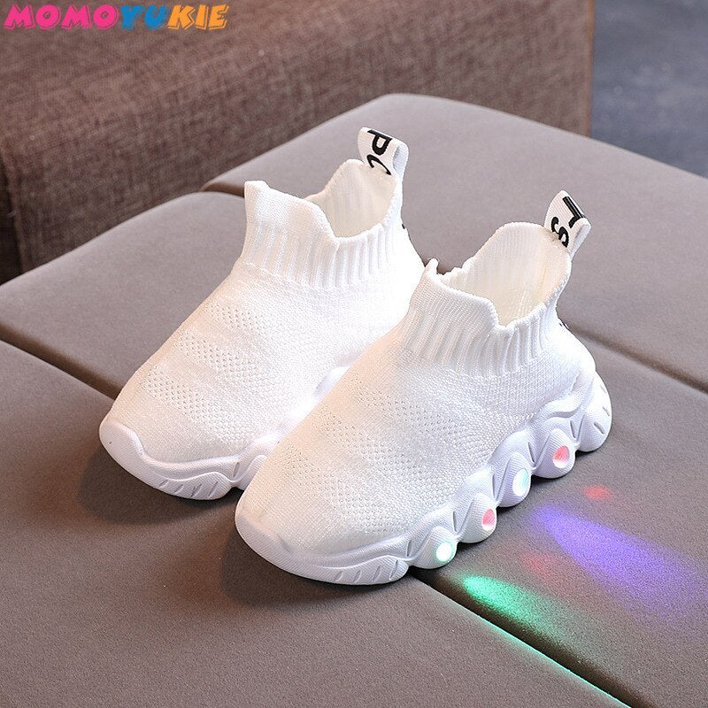 Size 21-30 New LED Children Glowing Shoes Baby Luminous Sneakers Boys Lighting Running Shoes Kids Breathable Mesh Sneakers