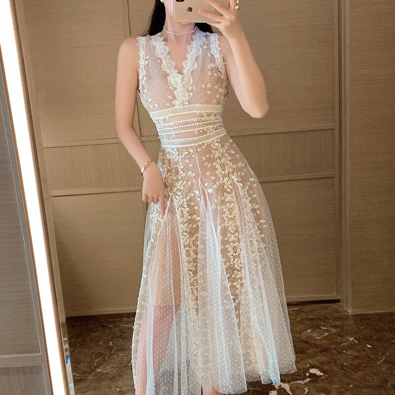 SMTHMA High Quality Desinger Luxury Runway Mesh Embroidery Dresses Women's Sexy V-Neck Sleeveless Summer Long Dress Vestidos