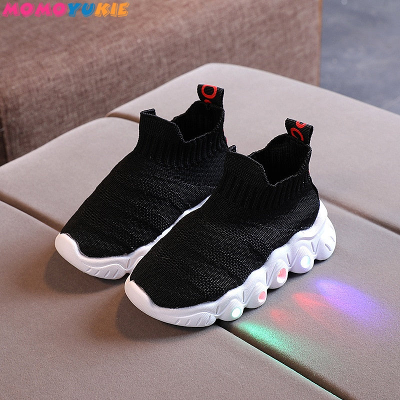 Size 21-30 New LED Children Glowing Shoes Baby Luminous Sneakers Boys Lighting Running Shoes Kids Breathable Mesh Sneakers